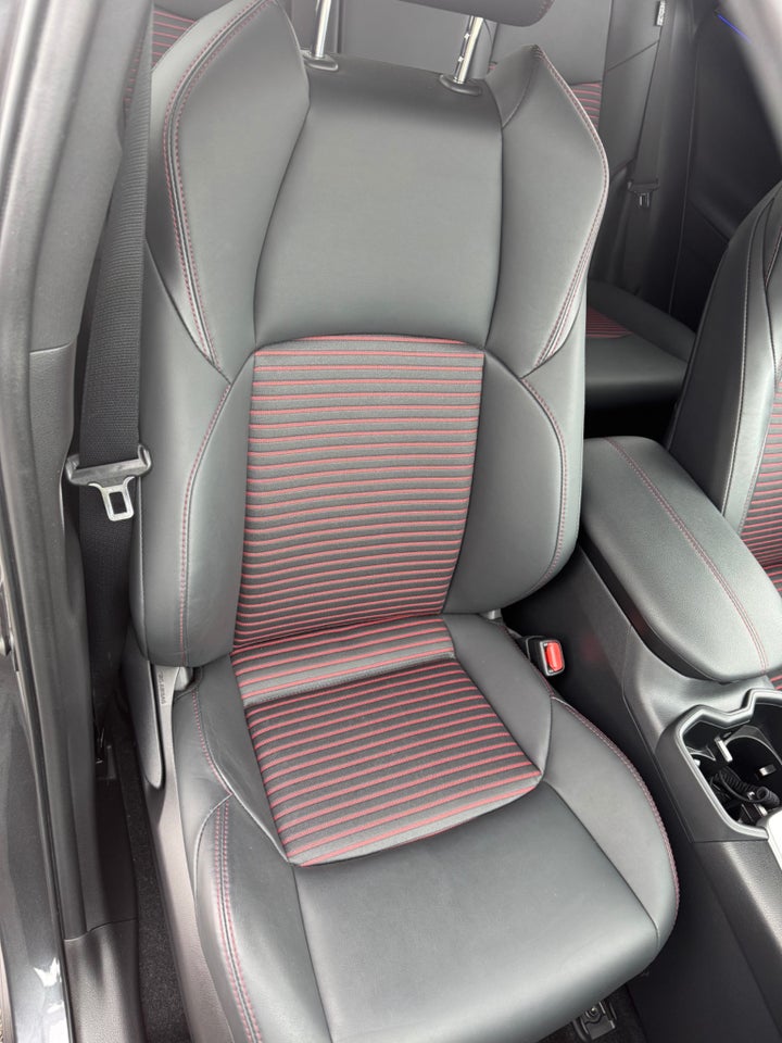 Toyota RAV4 2,5 Plug-in Hybrid Style AWD-i 5d