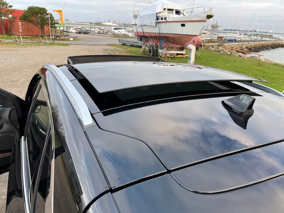 Ford Kuga 2,5 PHEV Vignale CVT 5d