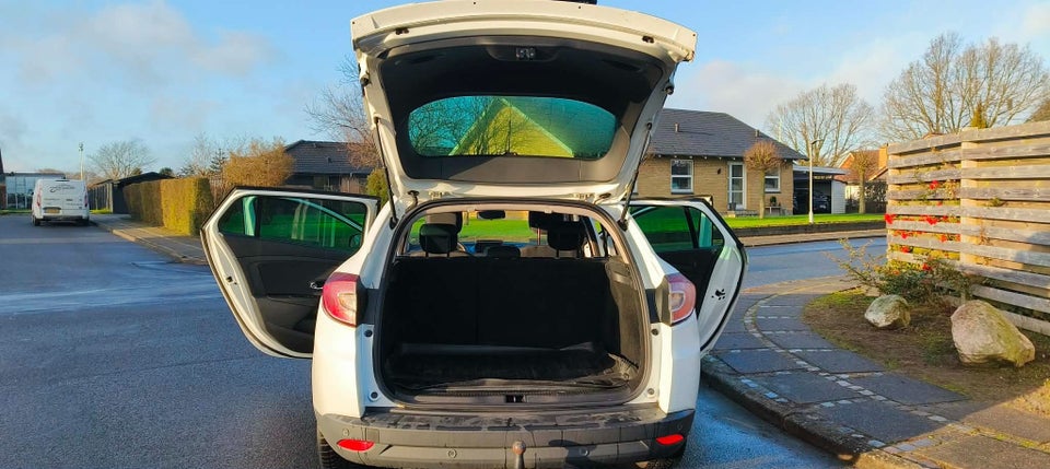 Renault Megane III 1,5 dCi 110 Limited Edition Sport Tourer EDC 5d