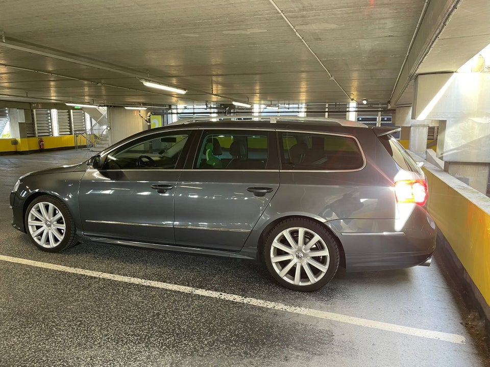 VW Passat 2,0 TDi 170 R-line Variant DSG 4Motion 5d