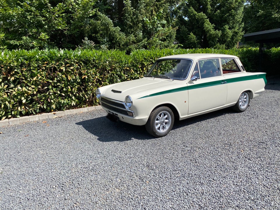 Ford Cortina 1,5 GT 2d