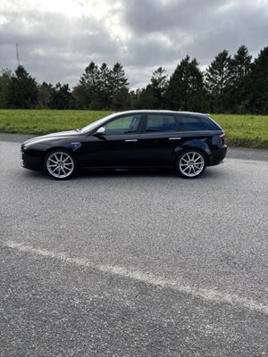 Alfa Romeo 159 1,75 TBi Distinctive Sportwagon 5d