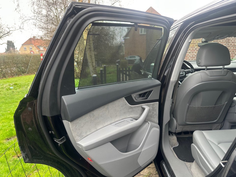 Audi Q7 3,0 TDi 218 quattro Tiptr. 5d