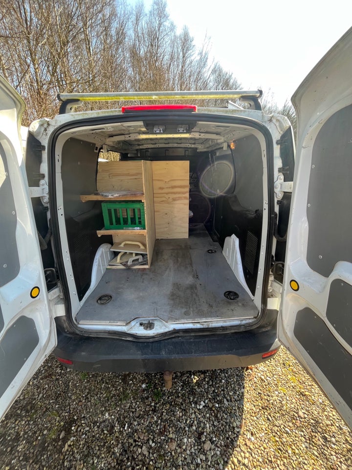 Ford Transit Connect 1,6 TDCi 95 Trend lang 5d