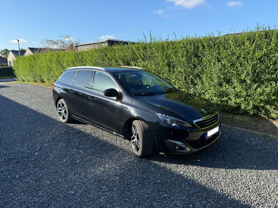 Peugeot 308 1,6 BlueHDi 120 Chili Allure SW EAT6 5d