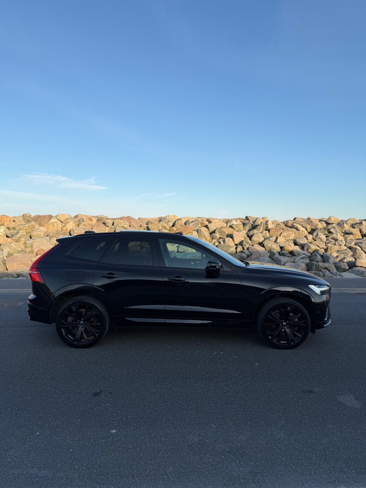 Volvo XC60 2,0 T6 ReCharge Black Edition aut. AWD 5d