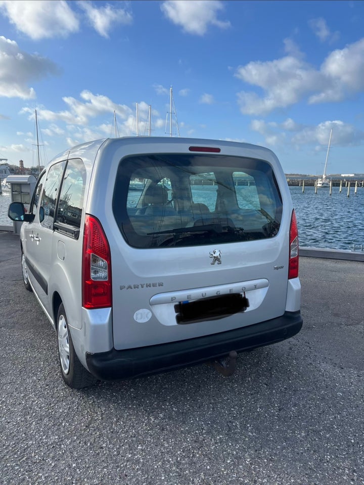 Peugeot Partner Tepee 1,6 HDi Comfort+ 5d