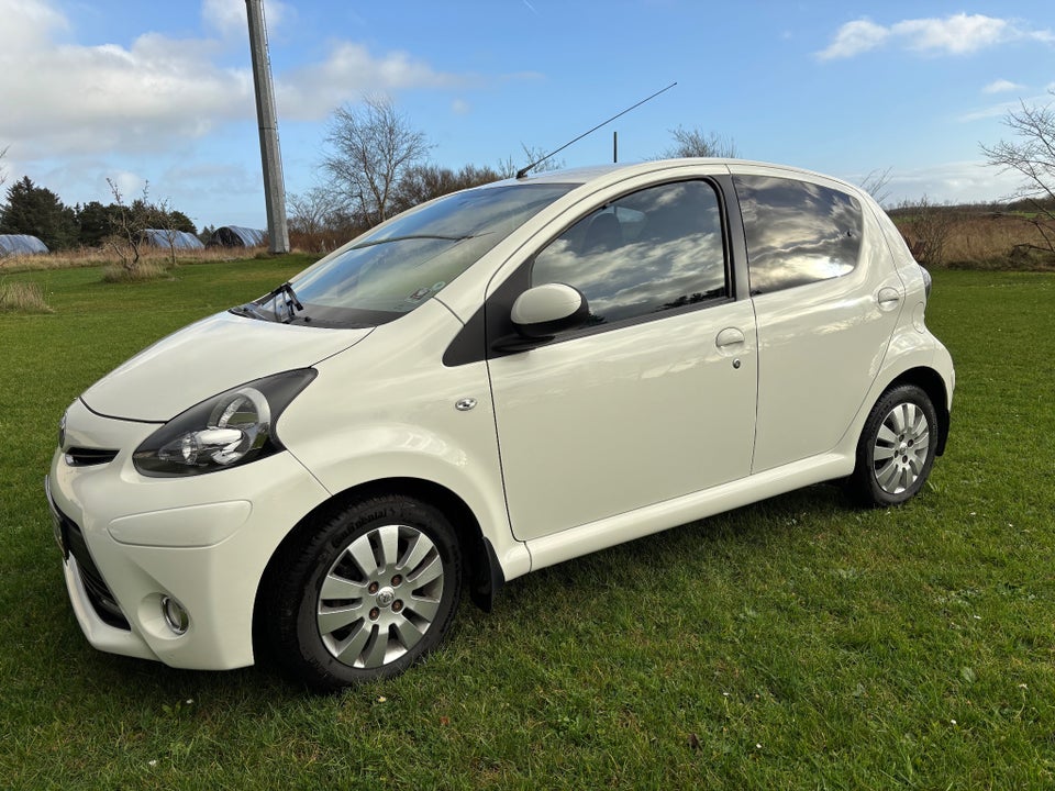 Toyota Aygo 1,0 VVT-i T1 5d