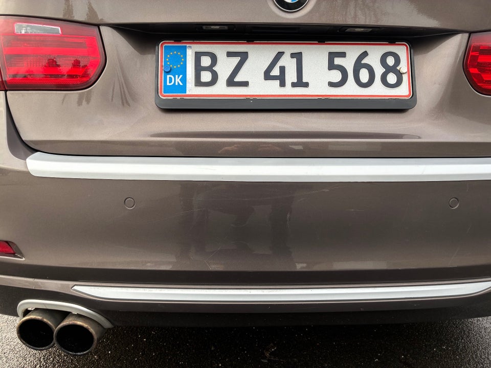 BMW 320i 2,0 Modern Line aut. 4d