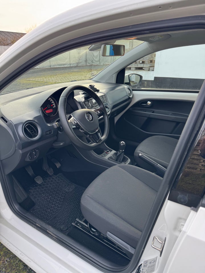 VW Up! 1,0 MPi 60 Move Up! BMT 5d