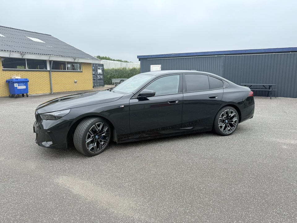 BMW i5 eDrive40 M-Sport Pro 4d
