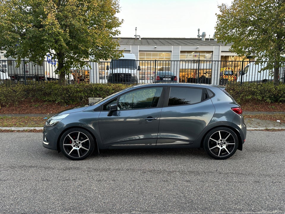 Renault Clio IV 1,5 dCi 90 Zen 5d