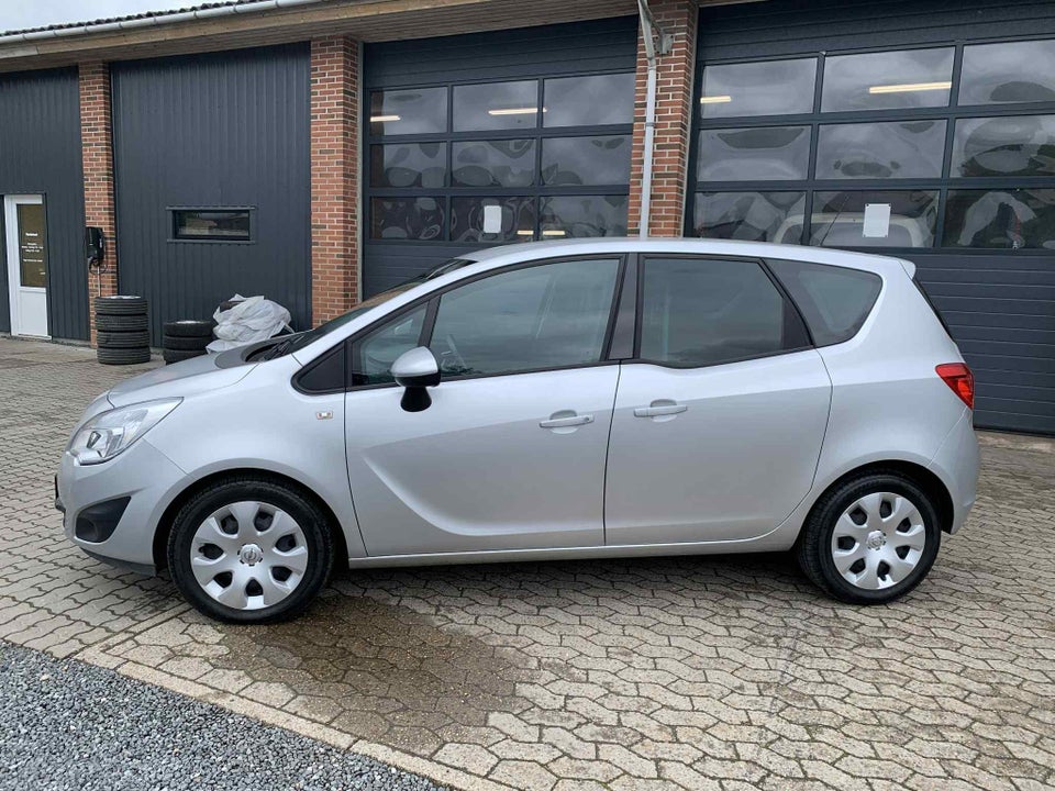 Opel Meriva 1,4 T 140 Enjoy Activan 5d