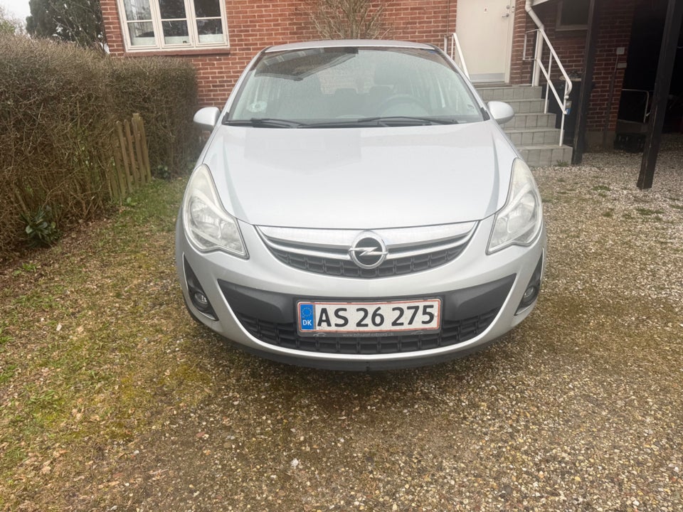 Opel Corsa 1,3 CDTi 95 Cosmo eco 5d
