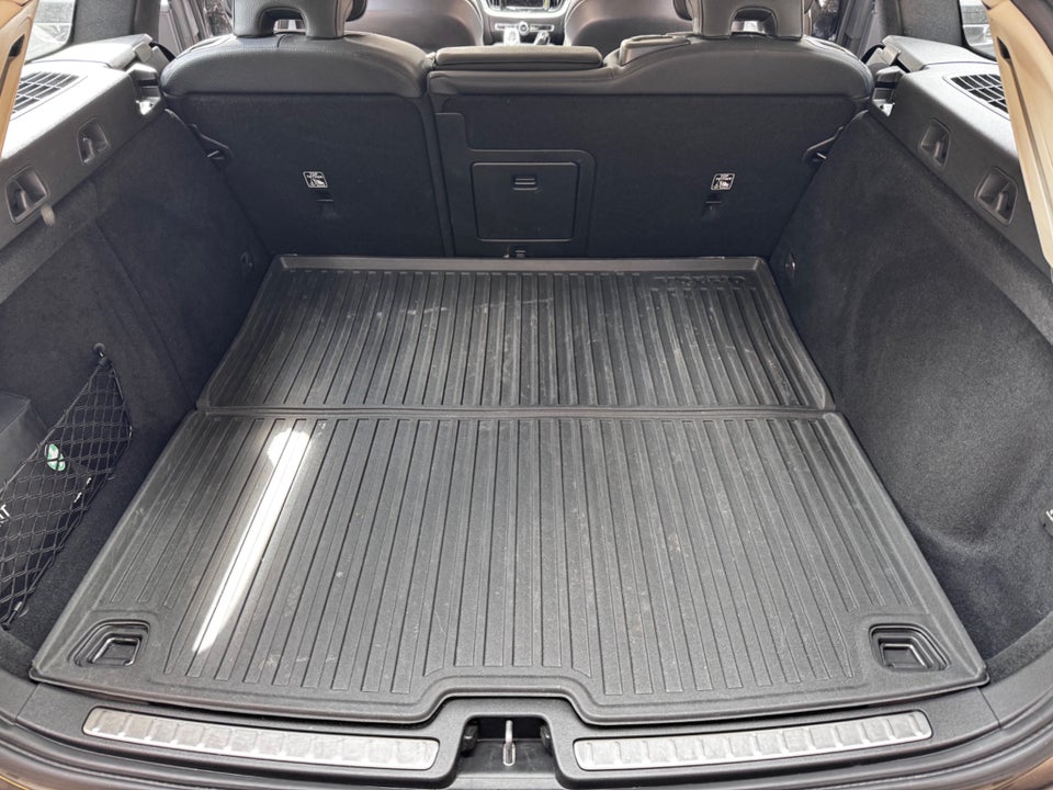 Volvo V60 2,0 T6 ReCharge Inscription aut. AWD 5d