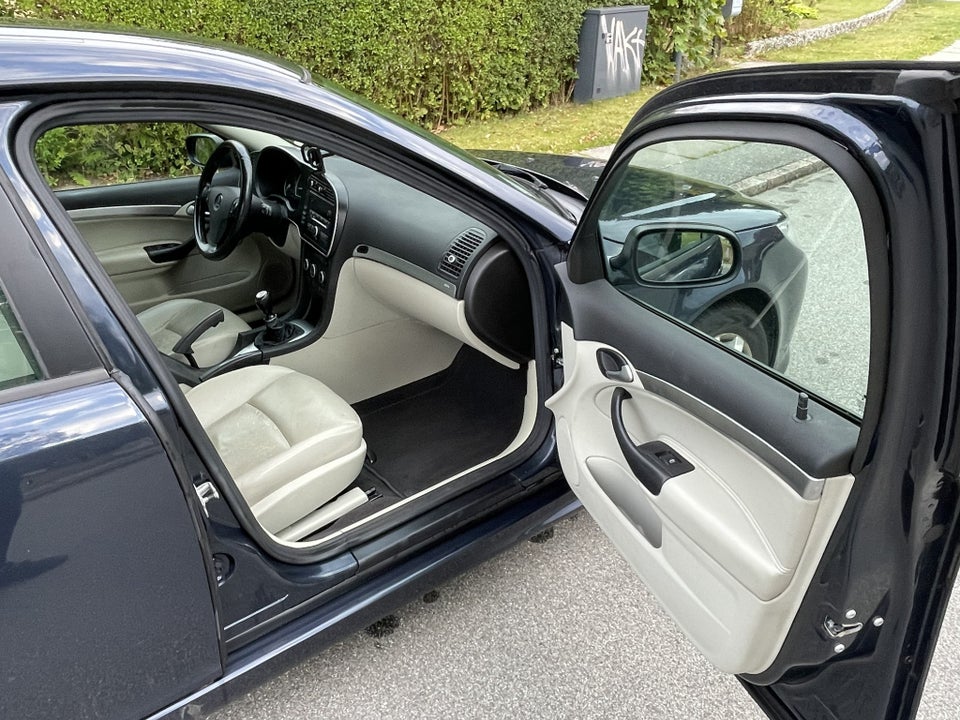 Saab 9-3 2,0 T Sport Combi 5d