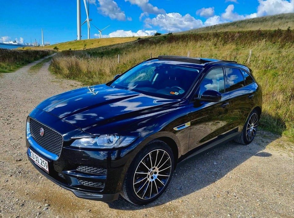 Jaguar F-Pace 2,0 D180 Prestige 5d