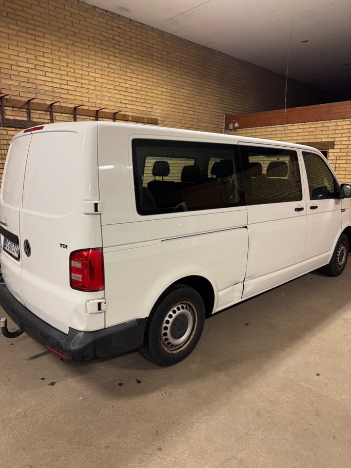 VW Transporter 2,0 TDi 102 Lang BMT 4d