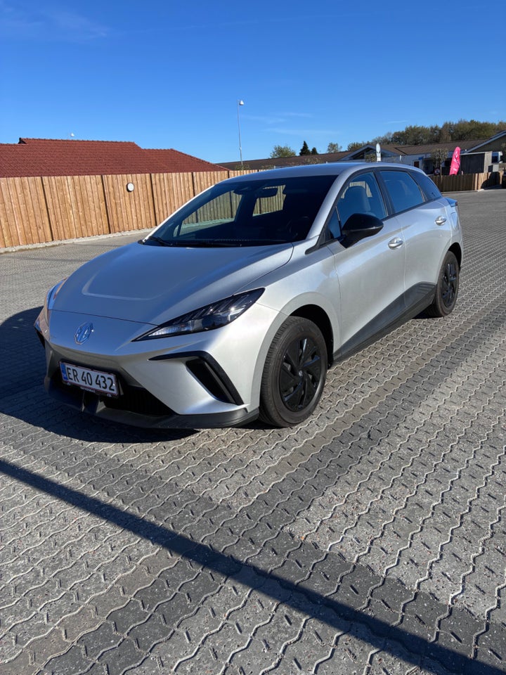 MG MG4 51 Nordic Edition 5d