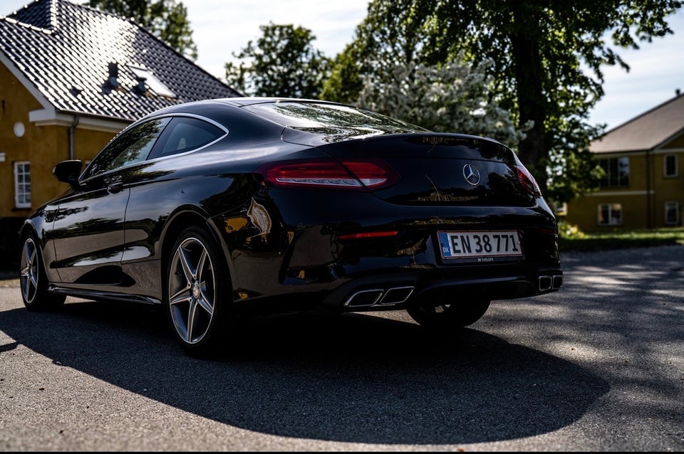 Mercedes C200 2,0 AMG Line Coupé aut. 2d
