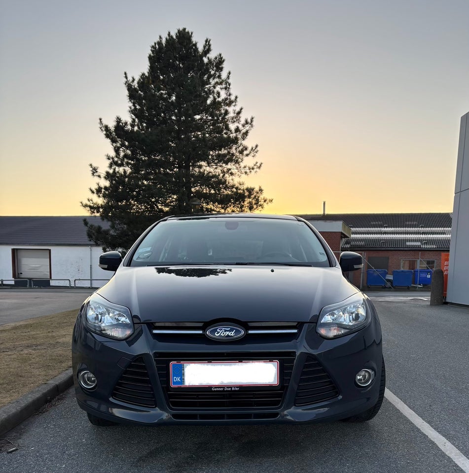 Ford Focus 1,6 SCTi 150 Titanium 5d
