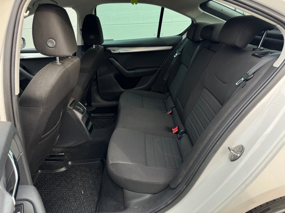 Skoda Octavia 1,4 TSi 150 Ambition DSG 5d