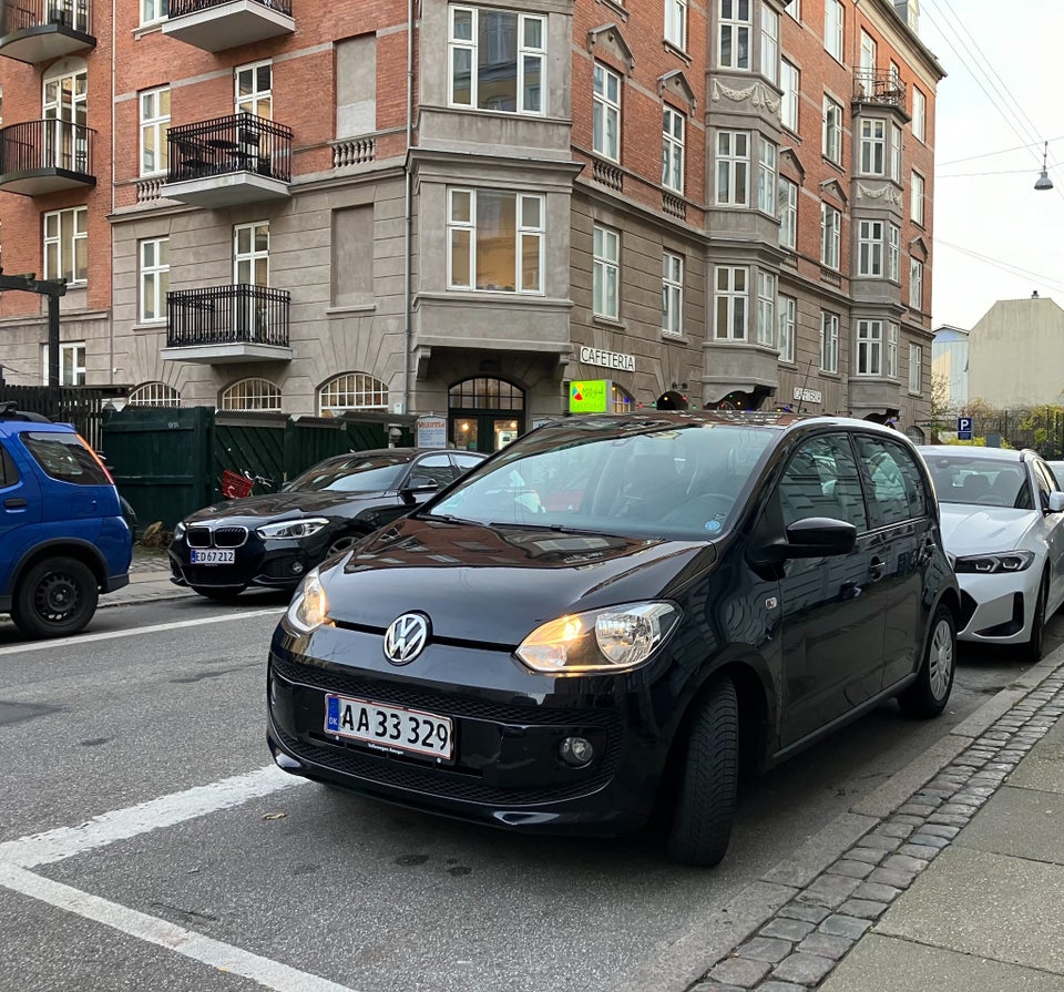 VW Up! 1,0 75 Move Up! BMT 5d