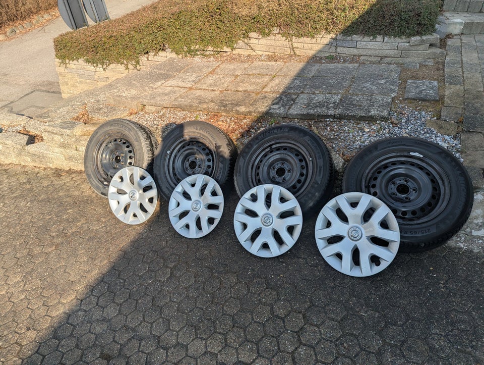 Nissan Qashqai 1,2 Dig-T 115 N-Connecta X-tr. 5d