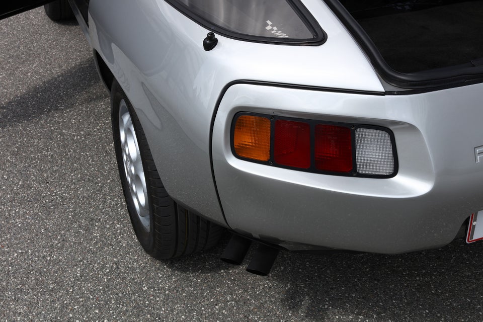 Porsche 928 4,5  3d