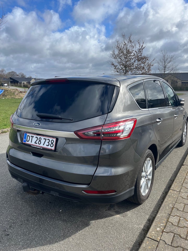 Ford S-MAX 2,0 EcoBlue Titanium aut. 7prs 5d