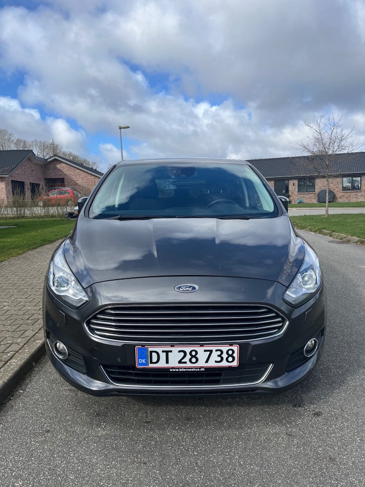 Ford S-MAX 2,0 EcoBlue Titanium aut. 7prs 5d