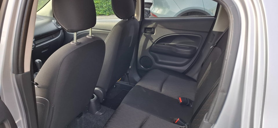 Mitsubishi Space Star 1,2 Inform 5d