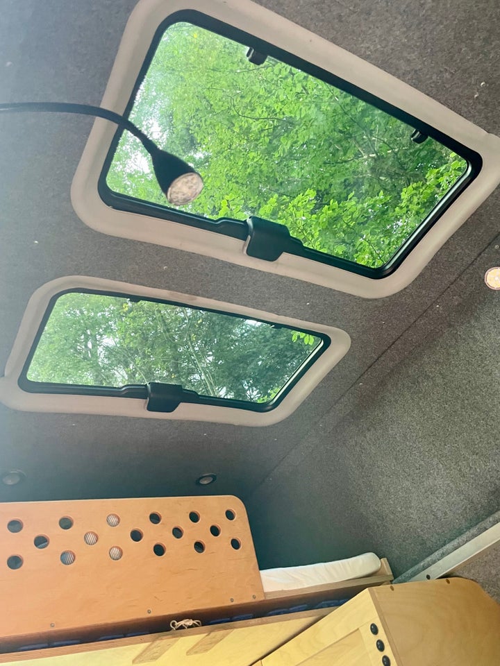 VW Transporter 2,5 TDi 174 Kombi DSG lang 5d