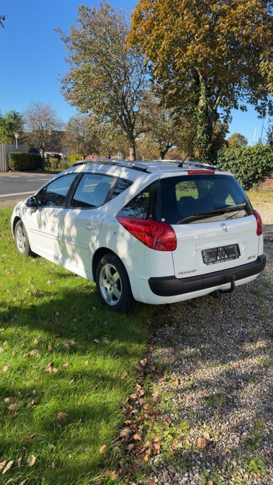Peugeot 207 1,4 VTi Active SW 5d