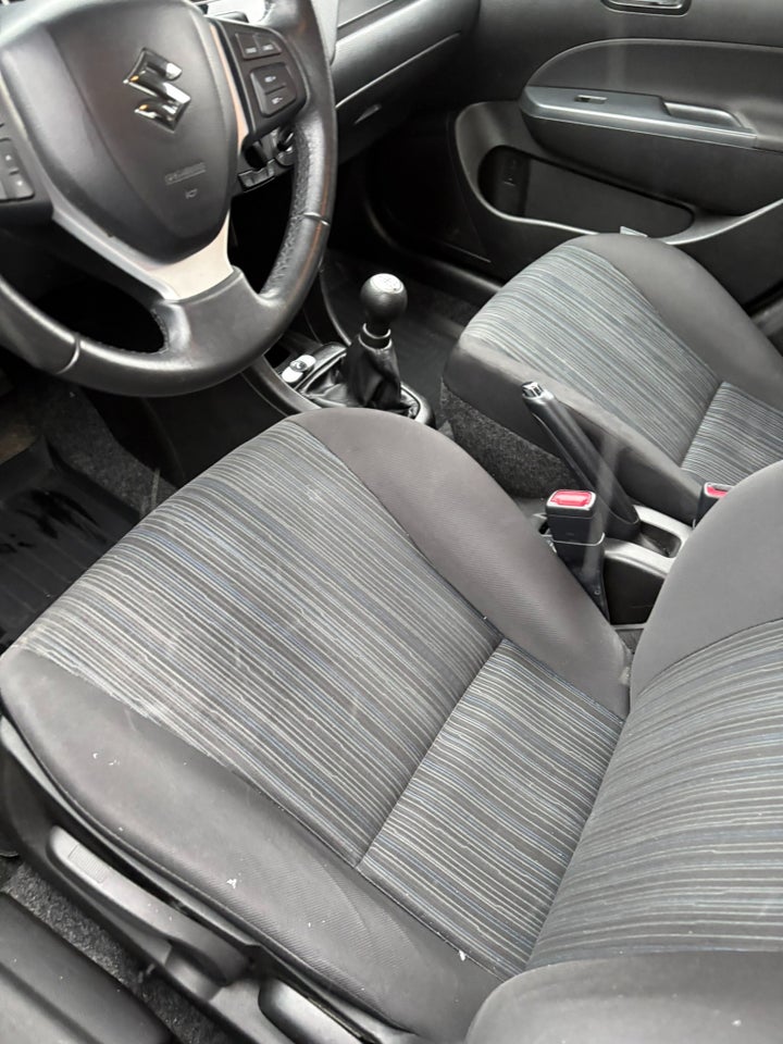 Suzuki Swift 1,2 Dualjet Fit 5d