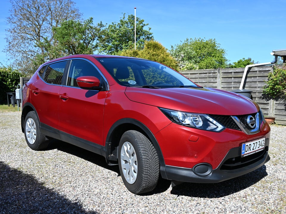 Nissan Qashqai 1,2 Dig-T 115 Visia 5d