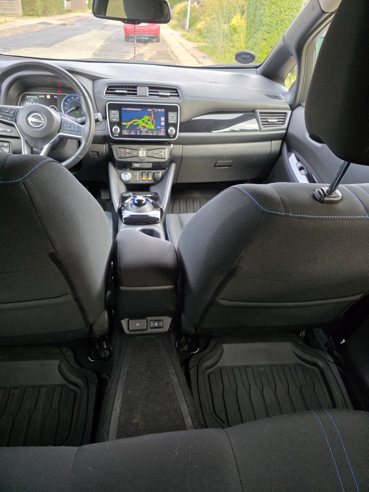 Nissan Leaf 40 N-Connecta 5d