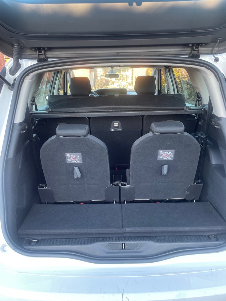 Citroën Grand C4 SpaceTourer 1,2 PureTech 130 Iconic 7prs 5d
