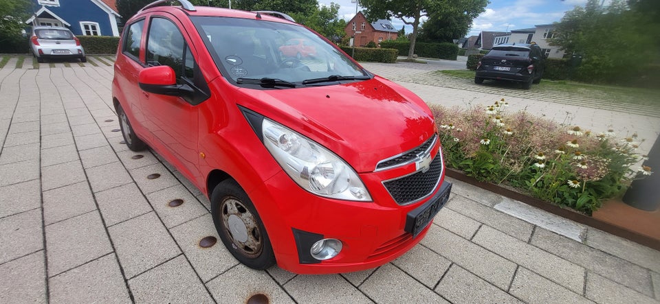 Chevrolet Spark 1,0 LS 5d