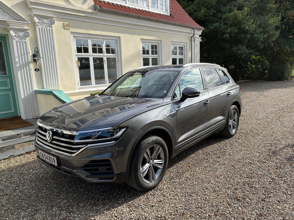 VW Touareg 3,0 TDi aut. 4Motion 5d