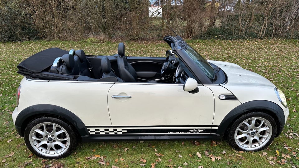 MINI Cooper 1,6 Cabriolet 2d