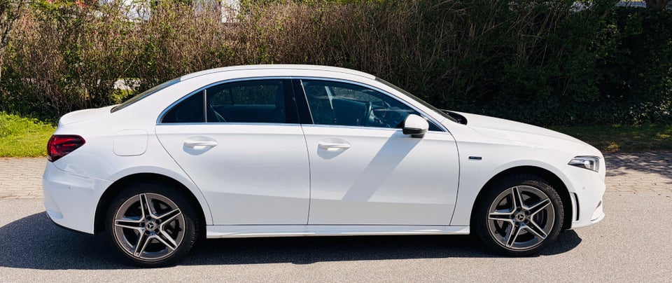 Mercedes A250 e 1,3 AMG Line aut. 4d