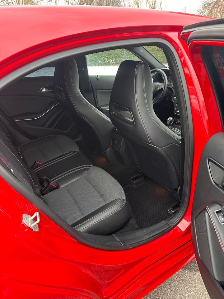 Mercedes A200 1,6 Final Edition AMG Line 5d