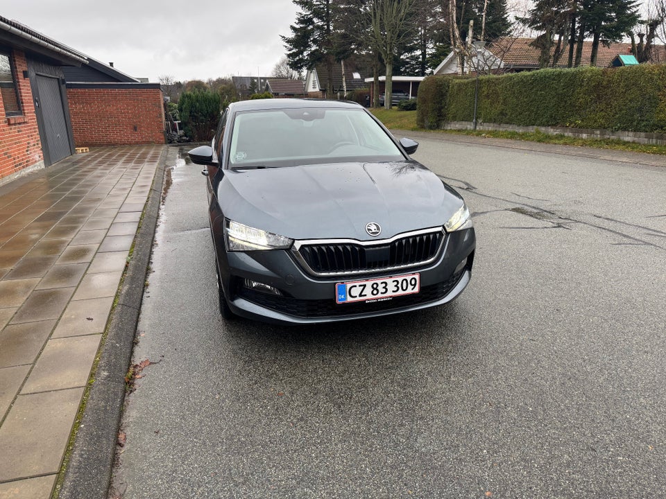 Skoda Scala 1,0 TSi 110 Dynamic DSG 5d