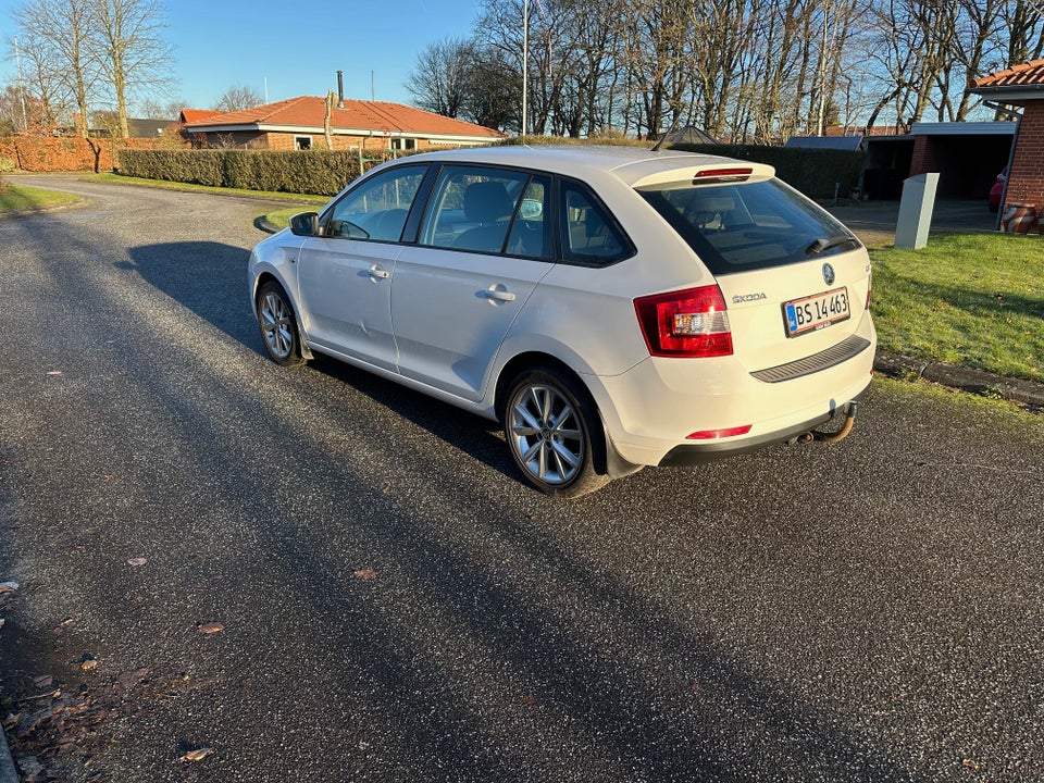 Skoda Rapid 1,2 TSi 105 Ambition Spaceback GreenTec 5d