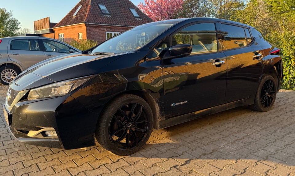 Nissan Leaf 40 Tekna 5d