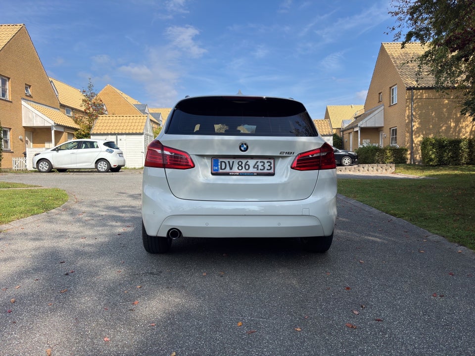 BMW 218i 1,5 Active Tourer Advantage 5d