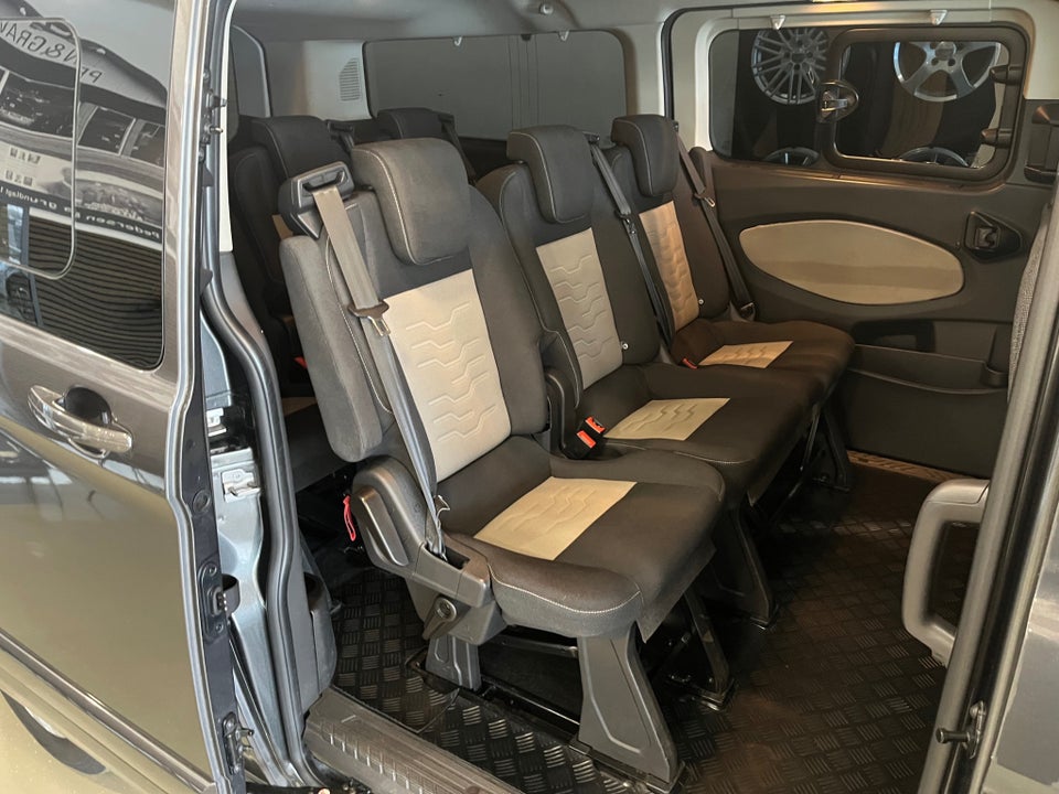 Ford Tourneo Custom 300L 2,0 TDCi 130 Titanium