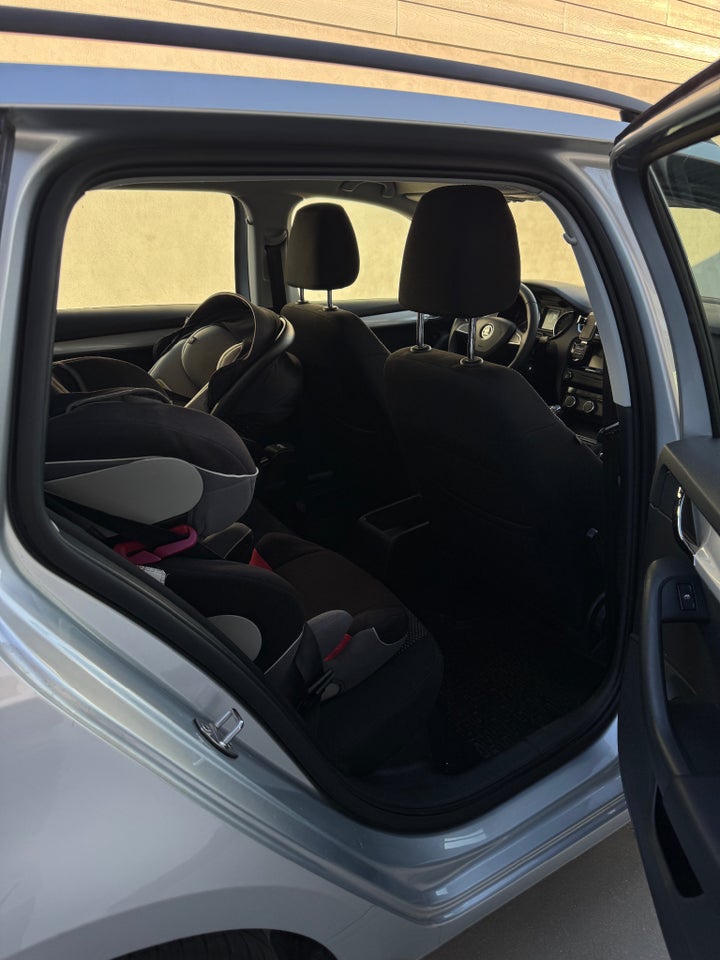 Skoda Octavia 1,2 TSi 110 Active Combi 5d