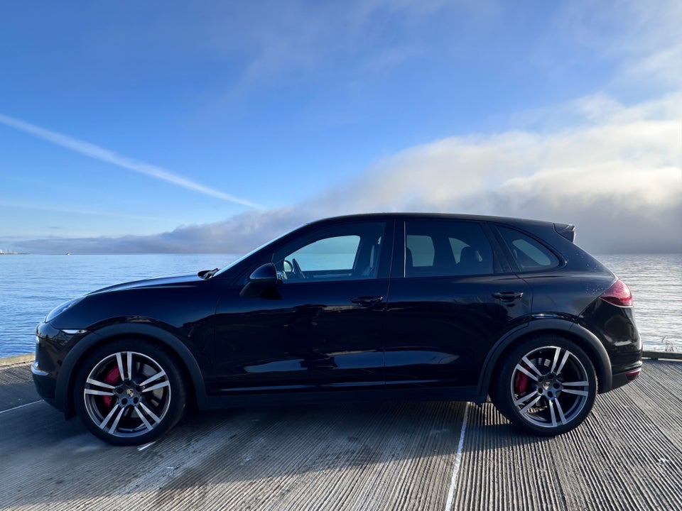 Porsche Cayenne Turbo 4,8 Tiptr. 5d